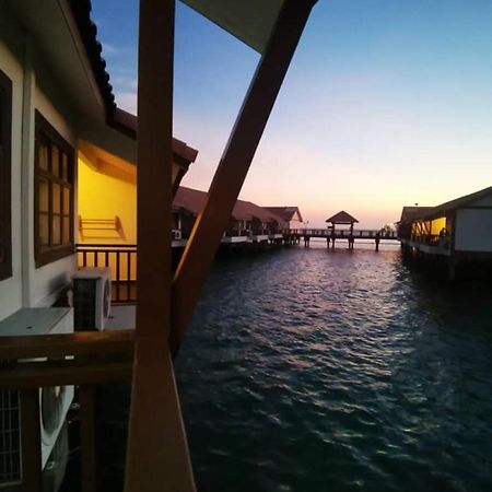 Water Chalet Port Dickson- Private Zewnętrze zdjęcie