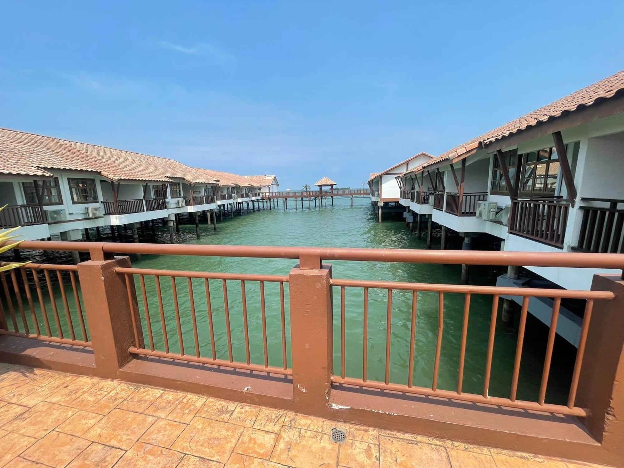 Water Chalet Port Dickson- Private Zewnętrze zdjęcie