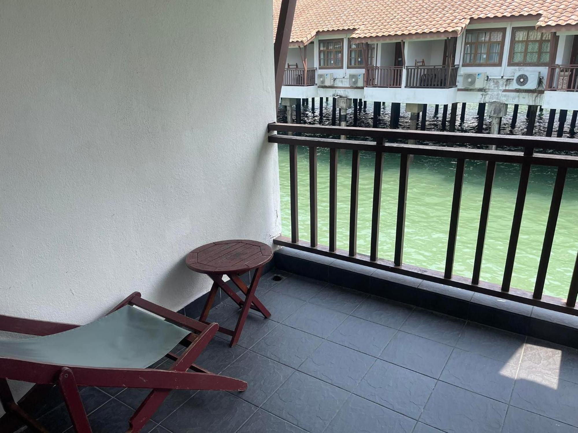 Water Chalet Port Dickson- Private Zewnętrze zdjęcie